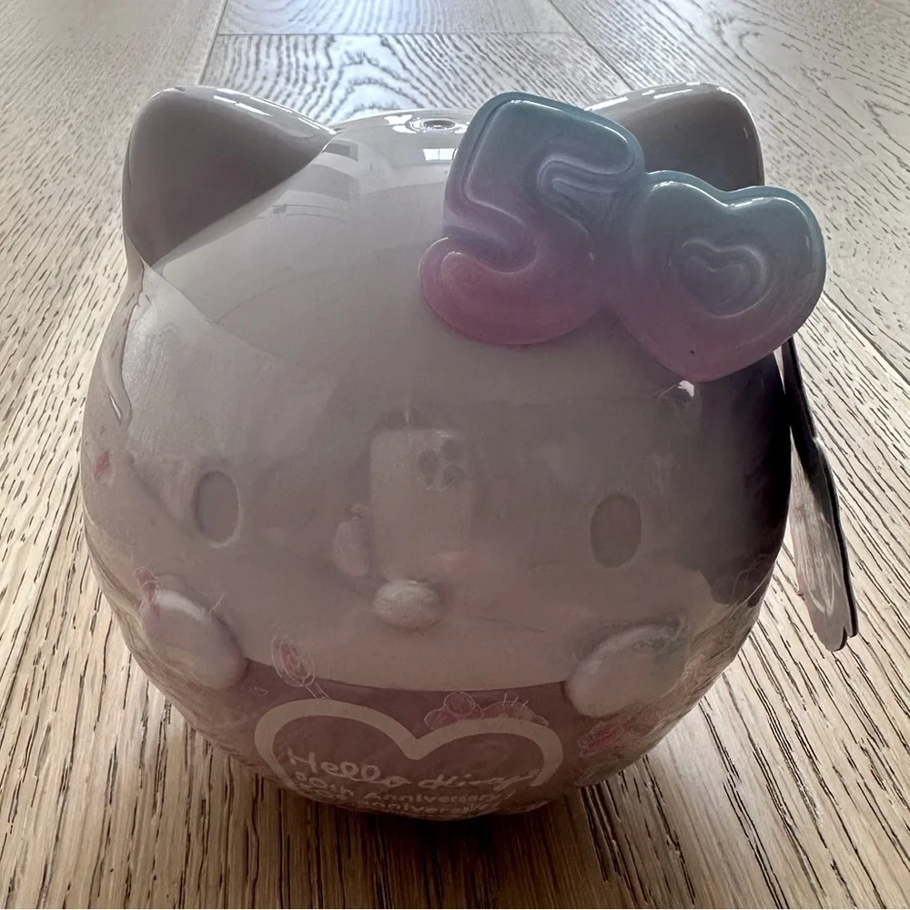 L.O.L. Surprise! Loves Hello Kitty Tots Crystal Cutie Doll - Picture 7 of 10